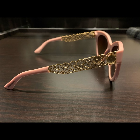 Authentic Dolce & Gabbana Sunglasses - Picture 3 of 7